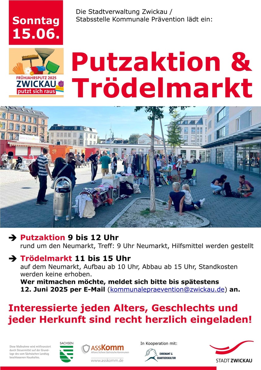 Auf dem Ausdruck "Putzaktion und Trödelmarkt" ist ein Bild des Neumarktes in Zwickau zu sehen. Menschen laufen über den Platz.