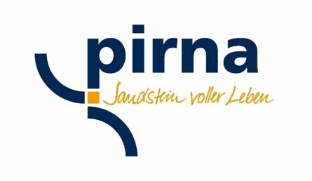 Auf weißem Hintergrund steht in Plauer dicker Schrift: Pirna